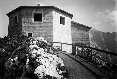 The called tea house - tea,