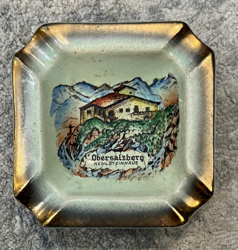 Ceramic square souvenir - square,